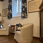 アパート Mini Palazzo Montegnacco-braida