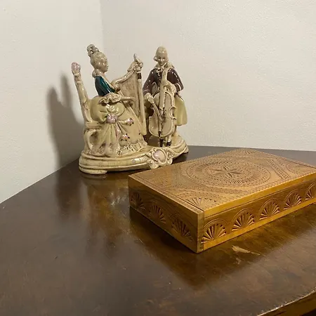 アパート Mini Palazzo Montegnacco-braida