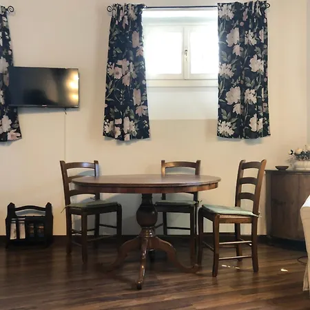 Mini Palazzo Montegnacco-braida Apartment